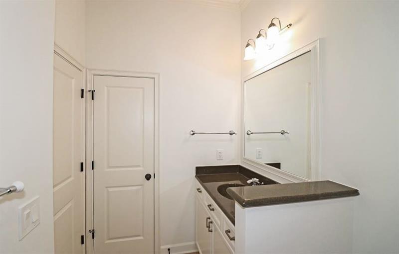 11 Perimeter Center E Unit 1303 Property Photo 12