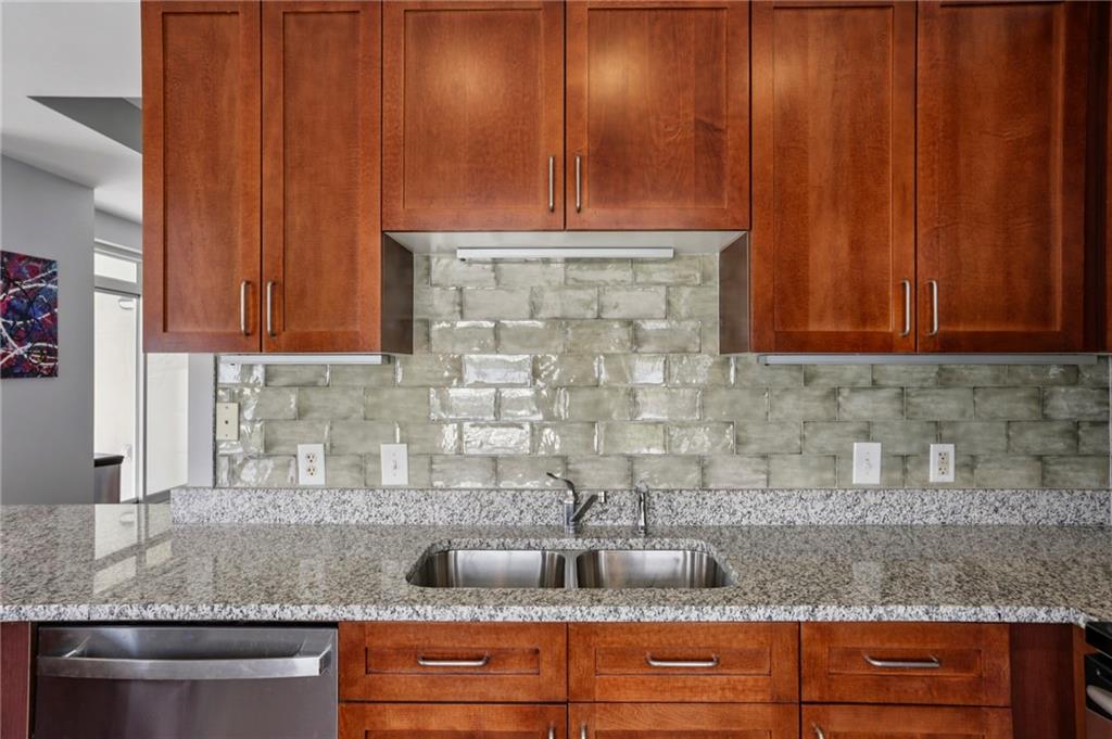 325 E Paces Ferry Road Ne Unit 1805 Property Photo 8