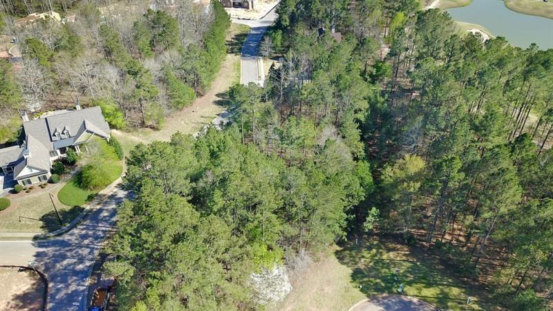 282 Manchester Lane Property Photo 8