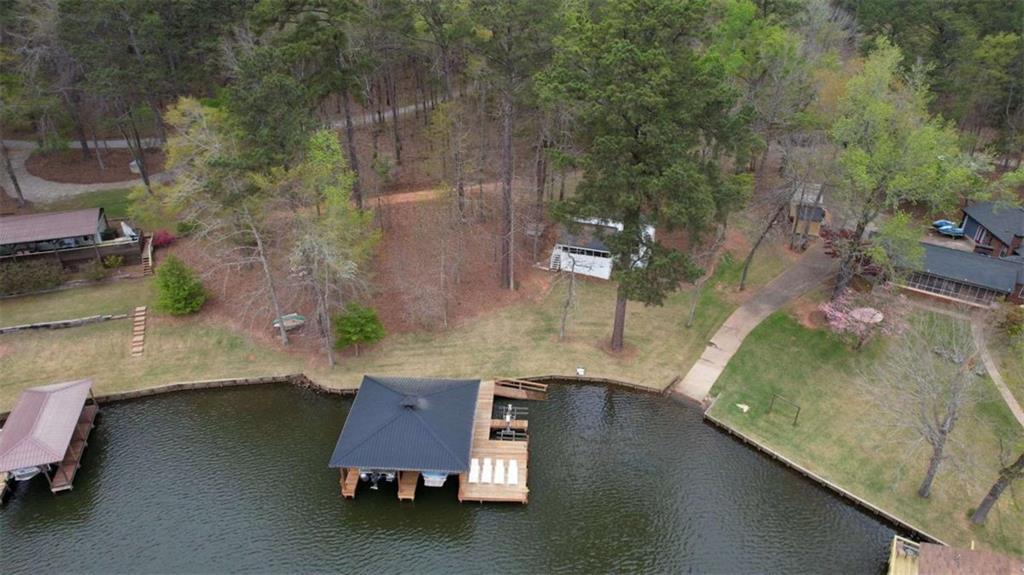 1697 County Line Ext Property Photo 6