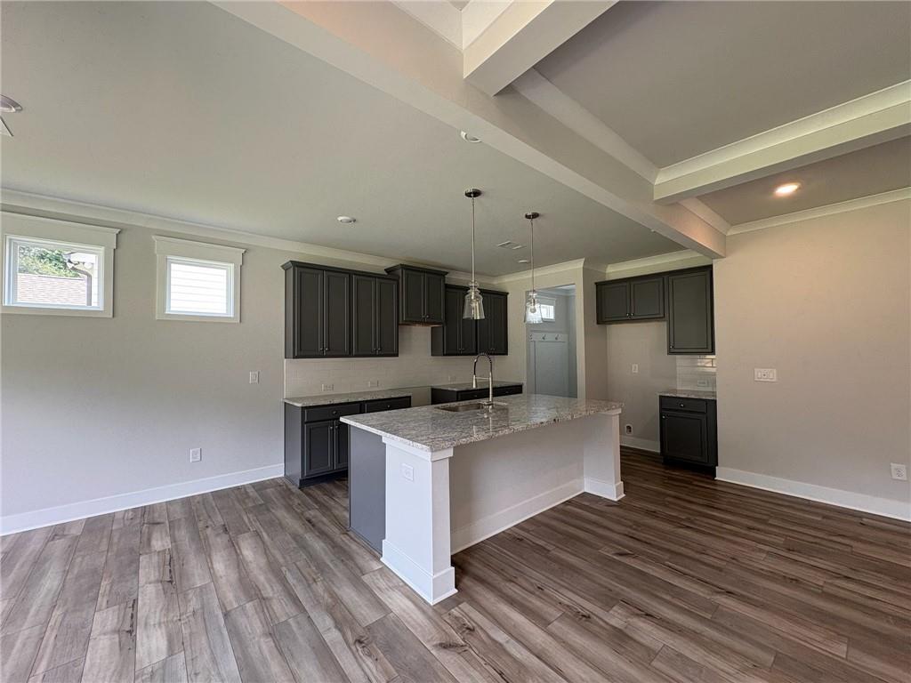 10 Commons Way Property Photo 6