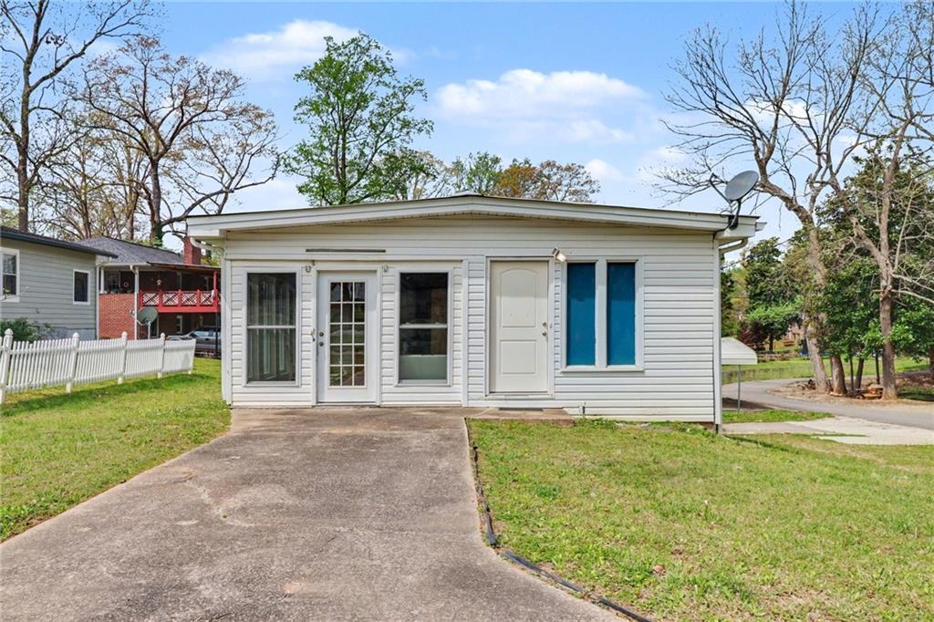 148 Robertson Avenue Property Photo 1