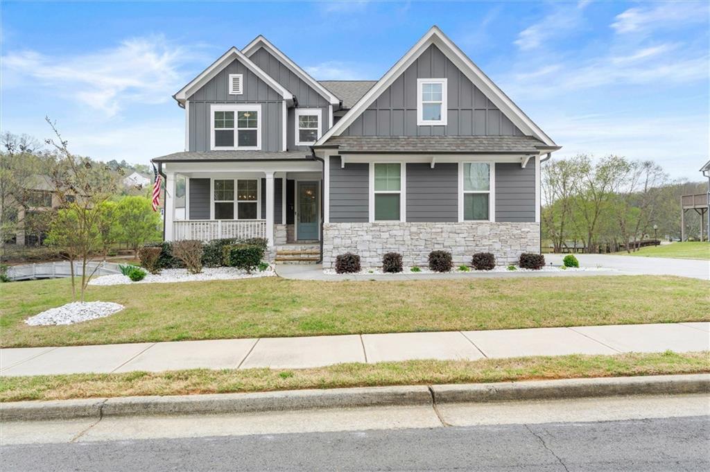 15 Lakeside Way Ne Property Photo 1