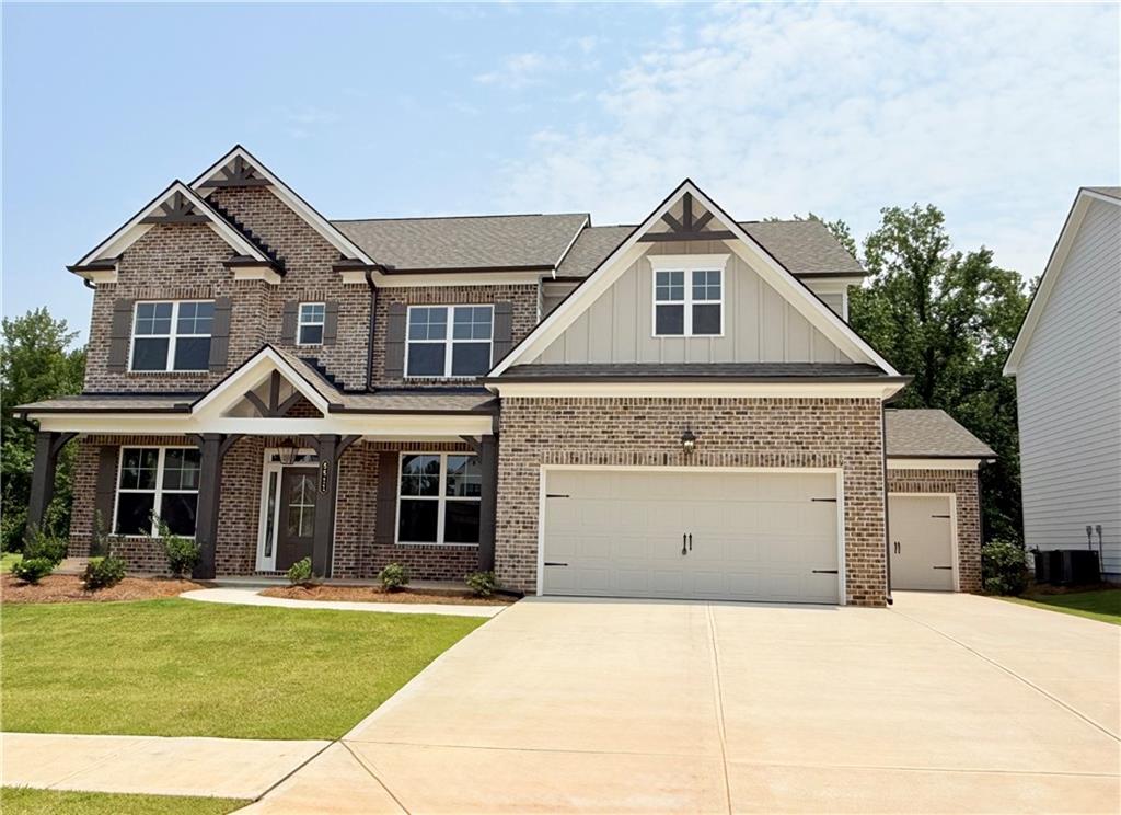 5511 Tullis Drive Property Photo 1