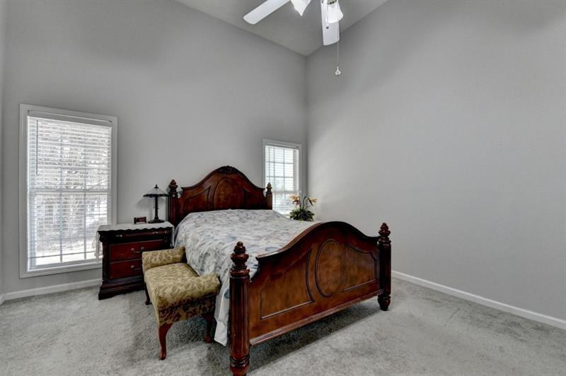 2290 Taylor Pointe Way Property Photo 35