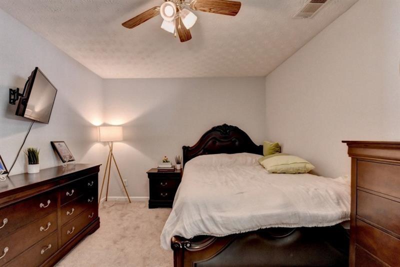 2290 Taylor Pointe Way Property Photo 48
