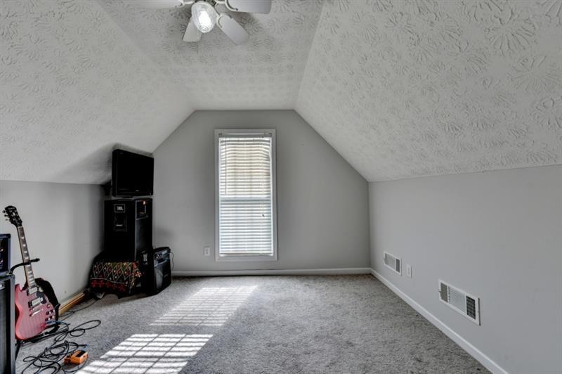 2290 Taylor Pointe Way Property Photo 50