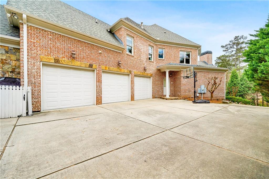 8960 Merion Drive Property Photo 12