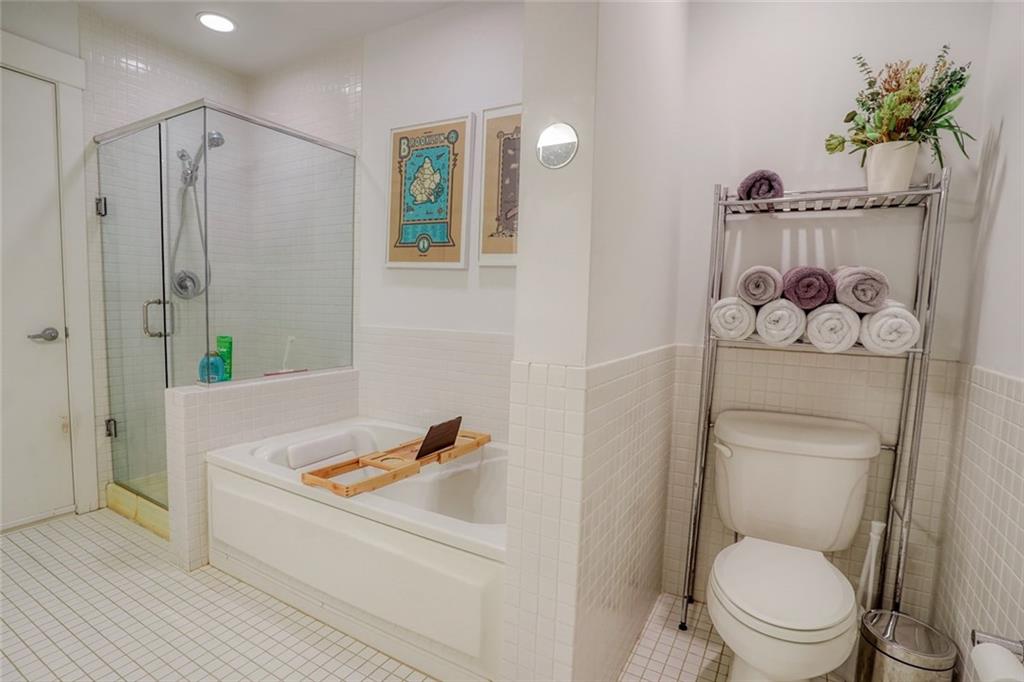 245 N Highland Avenue Ne Unit 411 Property Photo 6
