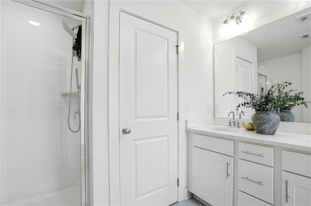 7757 Medieval Street Property Photo 18