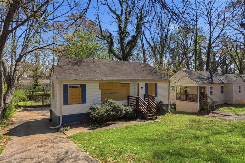 2130 Jernigan Drive SE Property Photo 1