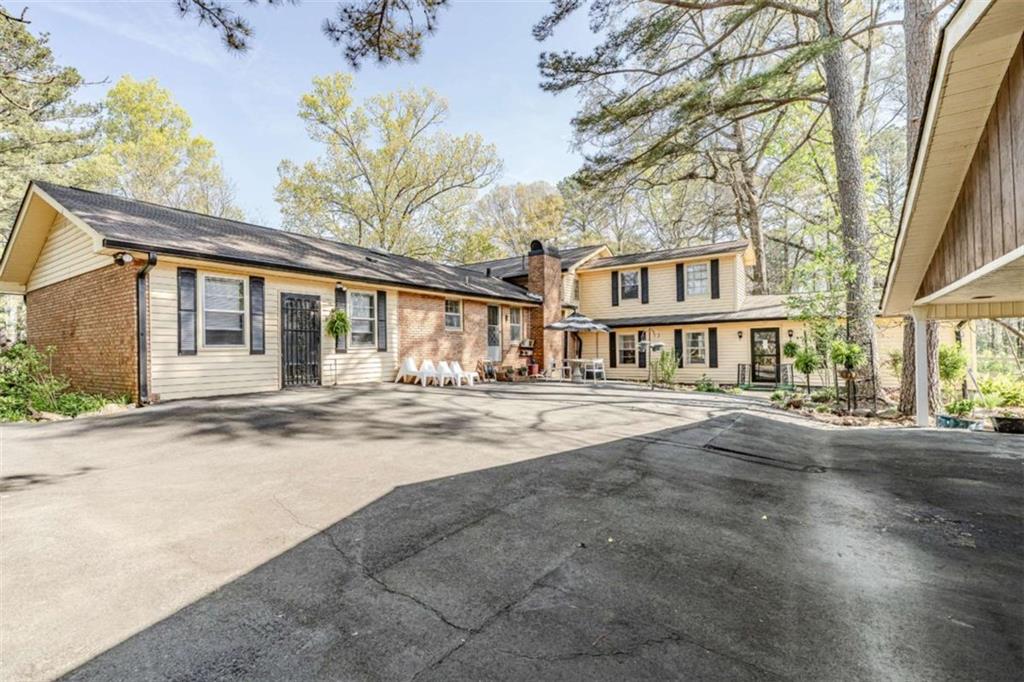 103 Rolling Oaks Drive Property Photo 4