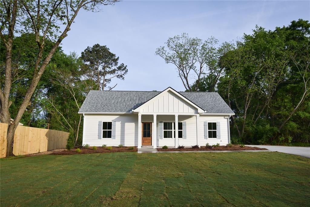 1070 Moreland Drive Property Photo 1