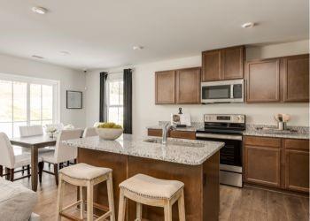 7748523 Property Photo 2