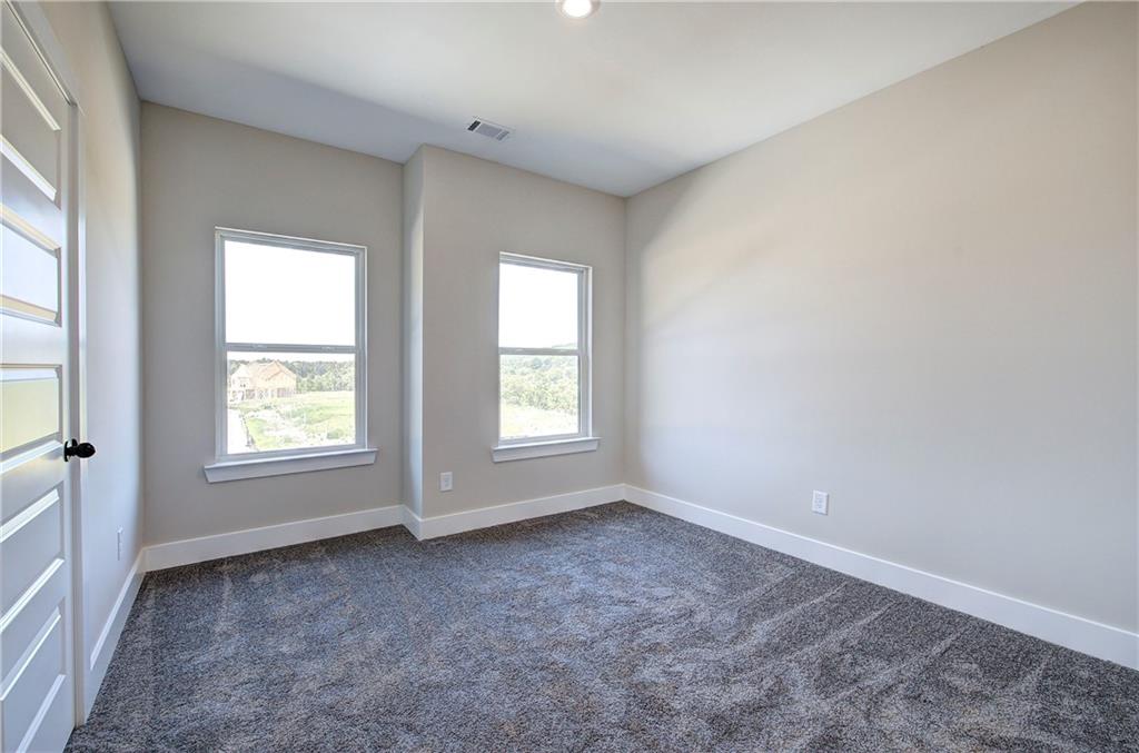 258 Summit Height Drive Property Photo 31