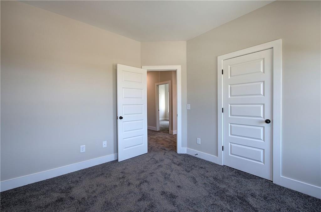 258 Summit Height Drive Property Photo 33