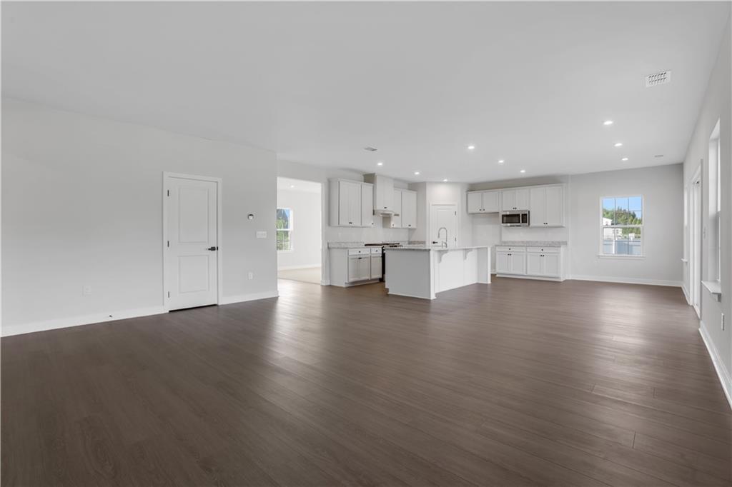 7748664 Property Photo 8