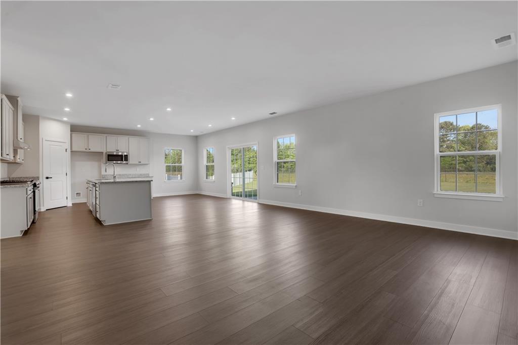 7748664 Property Photo 10