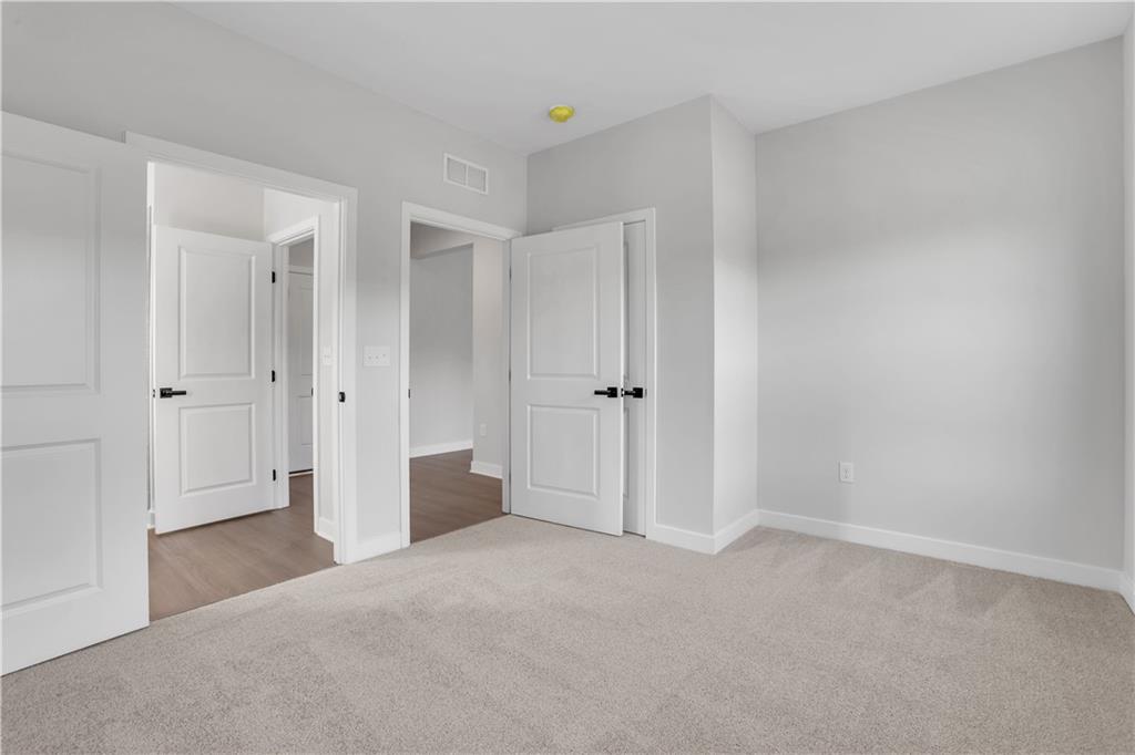 7748664 Property Photo 17