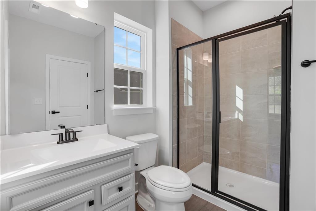 7748664 Property Photo 18