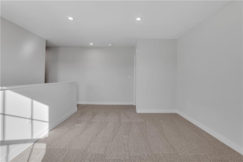 7748664 Property Photo 20