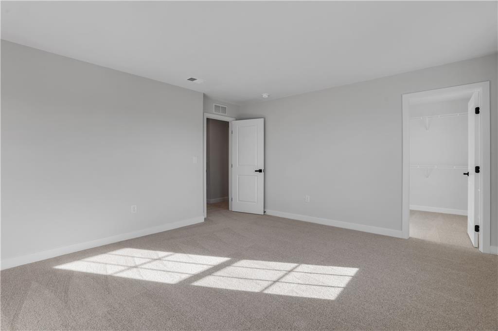 7748664 Property Photo 31