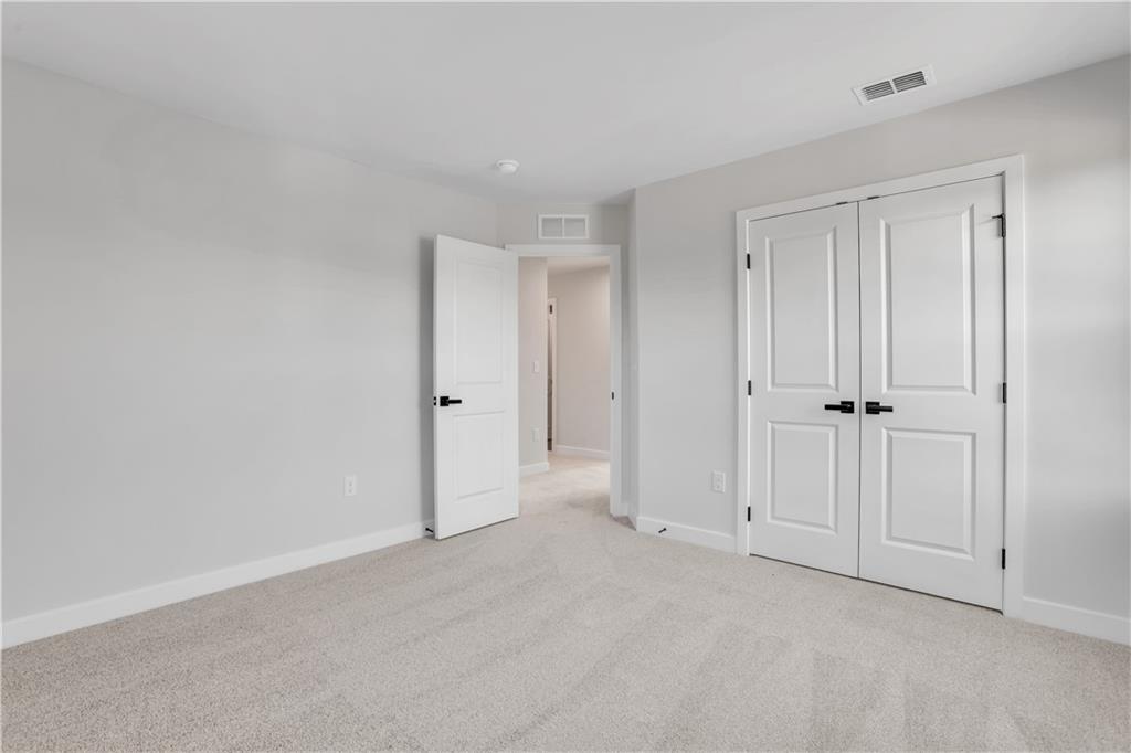 7748664 Property Photo 35