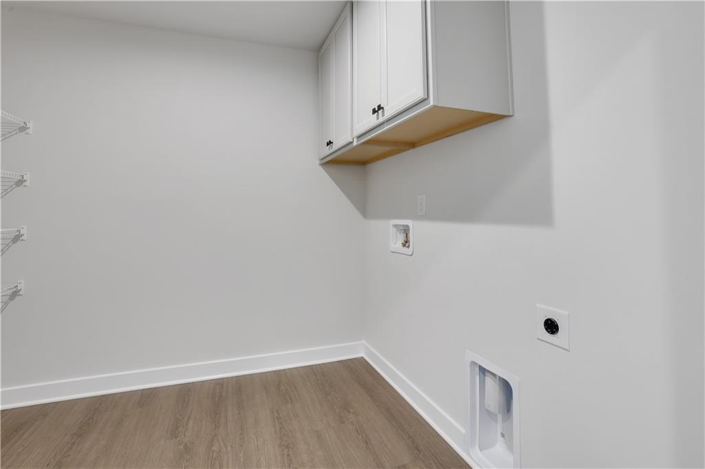 7748664 Property Photo 37