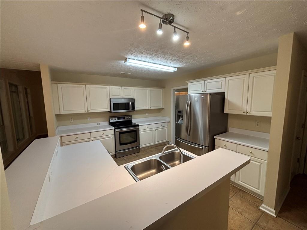 170 Gibson Way Property Photo 35