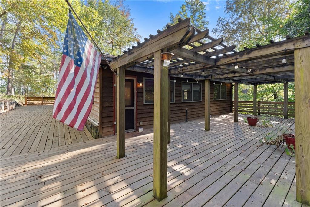 773 Shorewood Circle Property Photo 4