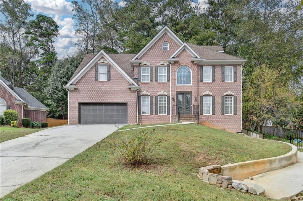1015 Rowe Oak Circle Property Photo 1