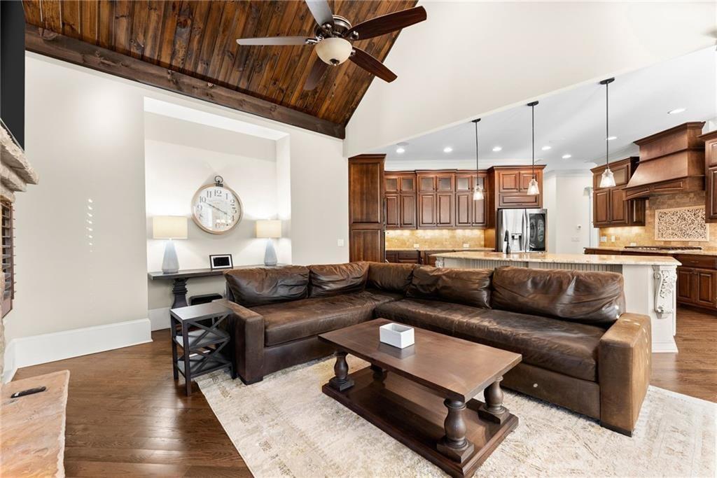 5811 Yoshino Cherry Lane Property Photo 28