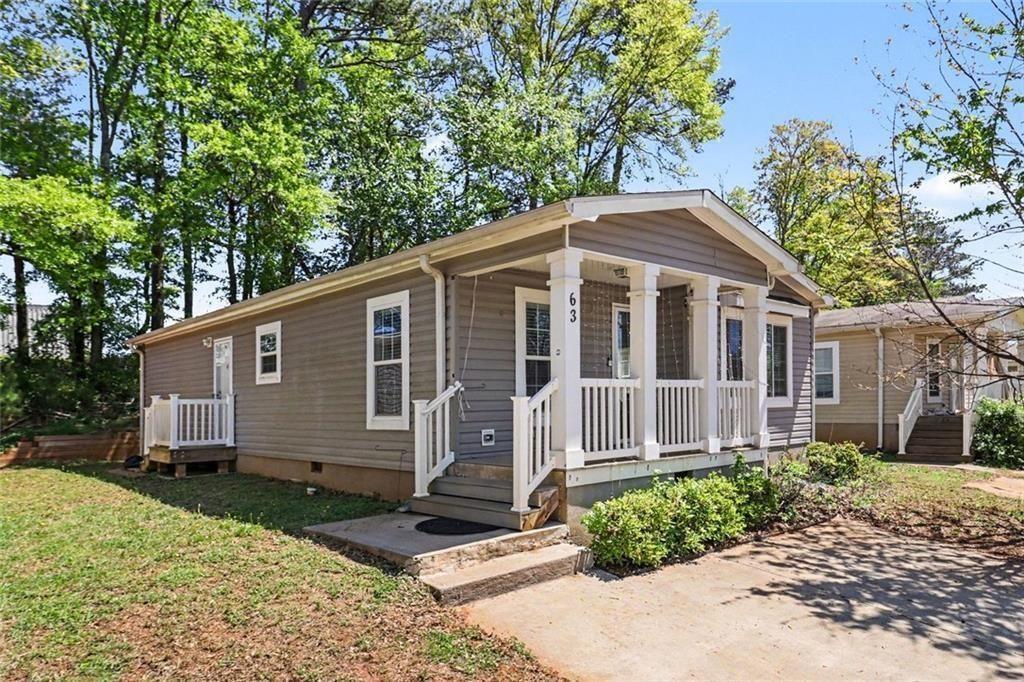 63 Willow Drive E Property Photo 2
