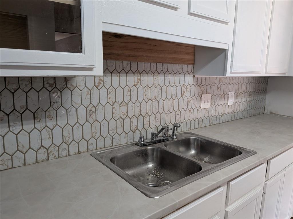 16 Brighton Court Property Photo 8