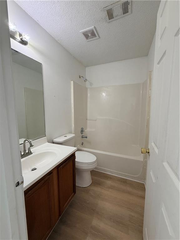 16 Brighton Court Property Photo 14