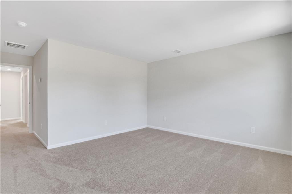 7749409 Property Photo 8