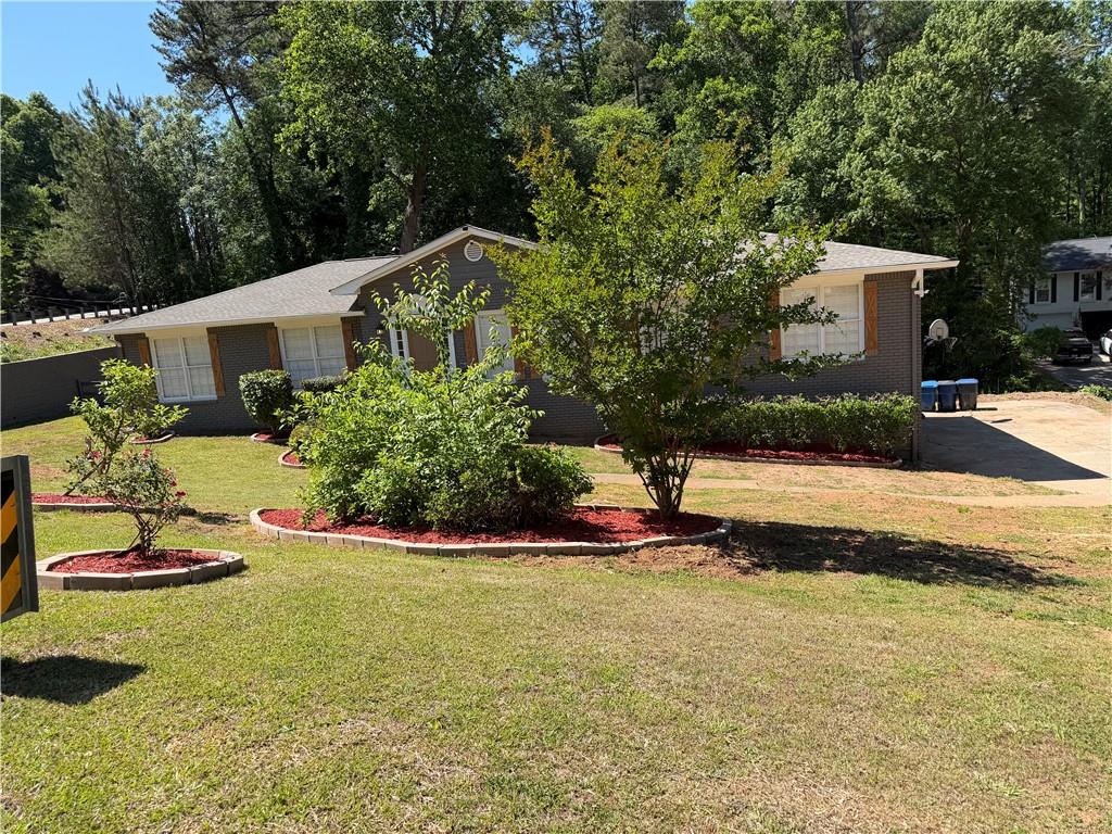 3336 Camelot Drive Property Photo 10