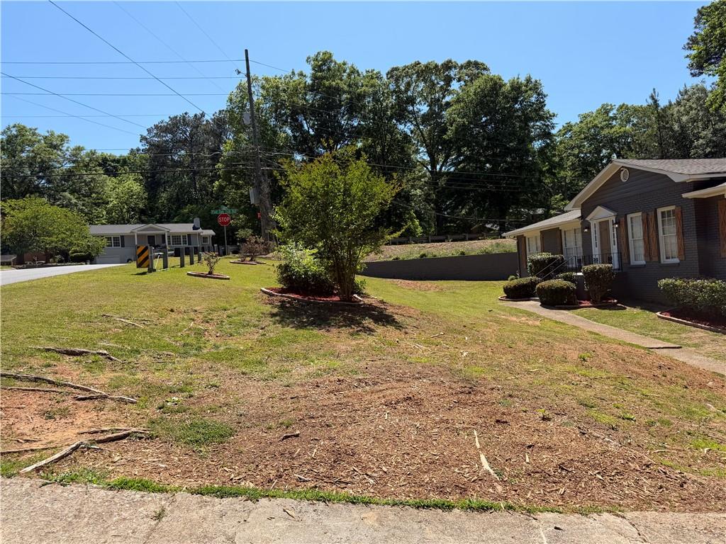 3336 Camelot Drive Property Photo 14