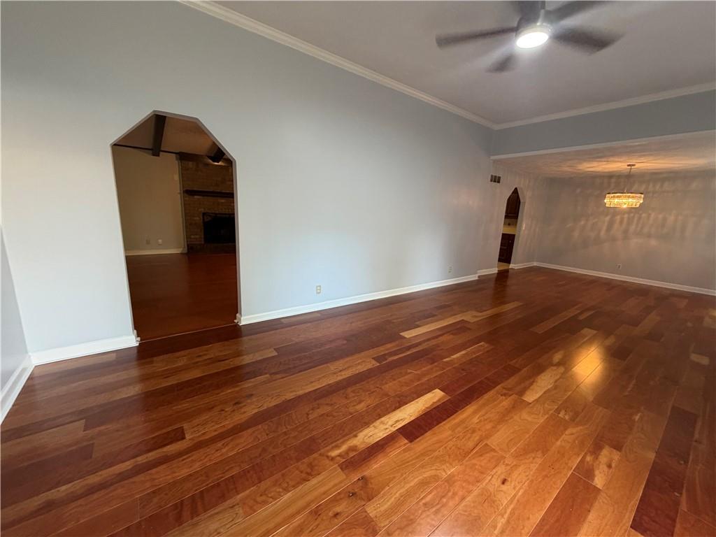 3336 Camelot Drive Property Photo 26