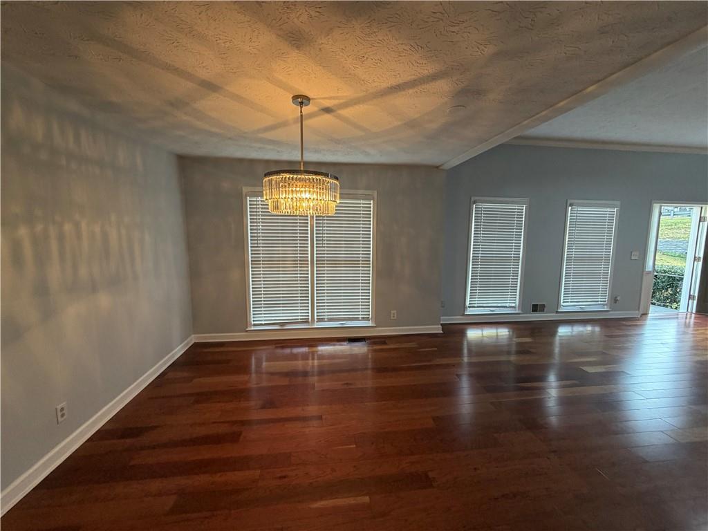 3336 Camelot Drive Property Photo 35