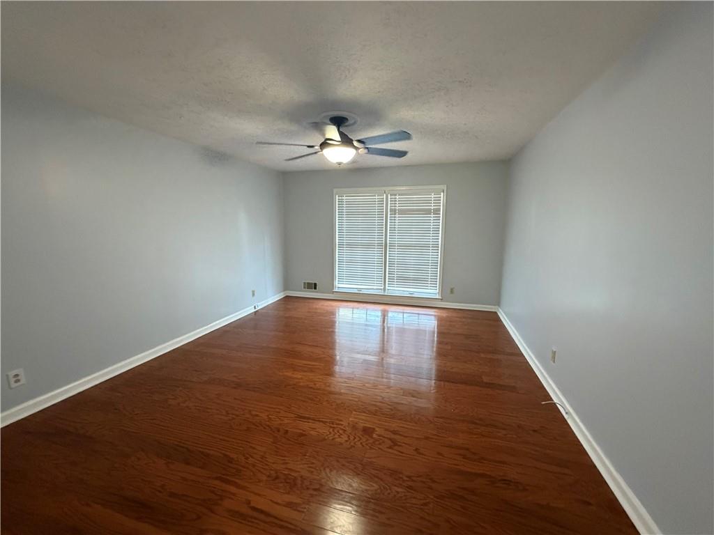 3336 Camelot Drive Property Photo 39