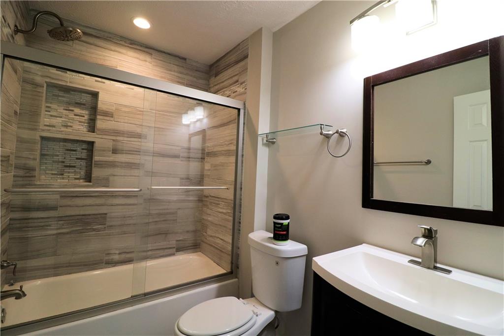 192 Deerfield Drive Property Photo 19