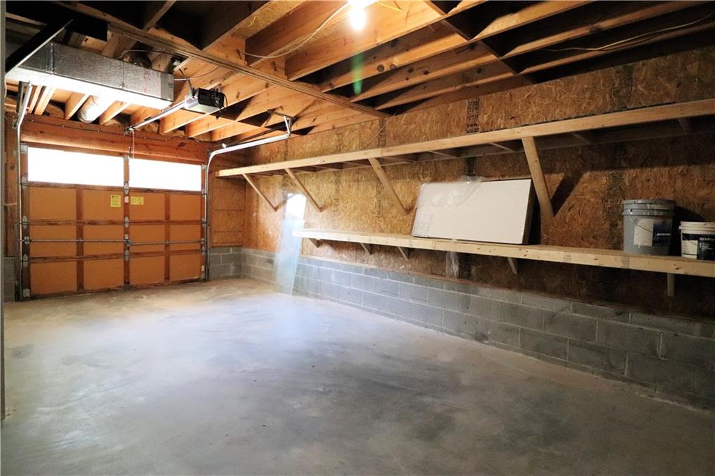 192 Deerfield Drive Property Photo 25