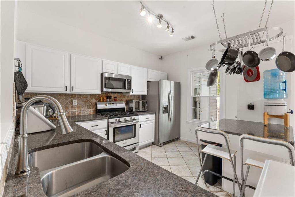 1215 Whitestone Ridge Property Photo 10