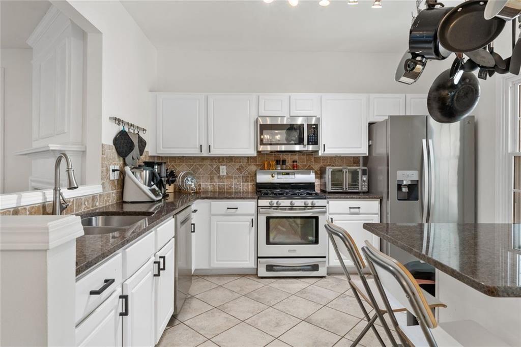 1215 Whitestone Ridge Property Photo 11
