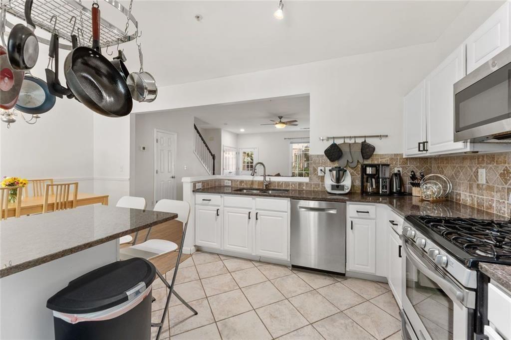 1215 Whitestone Ridge Property Photo 12