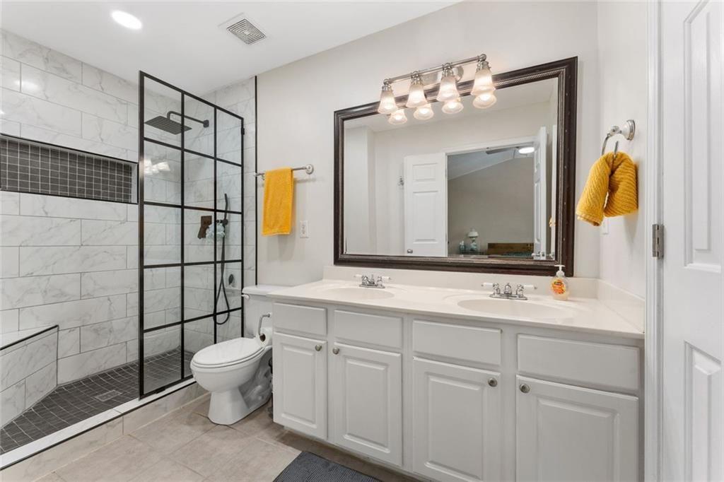 1215 Whitestone Ridge Property Photo 17
