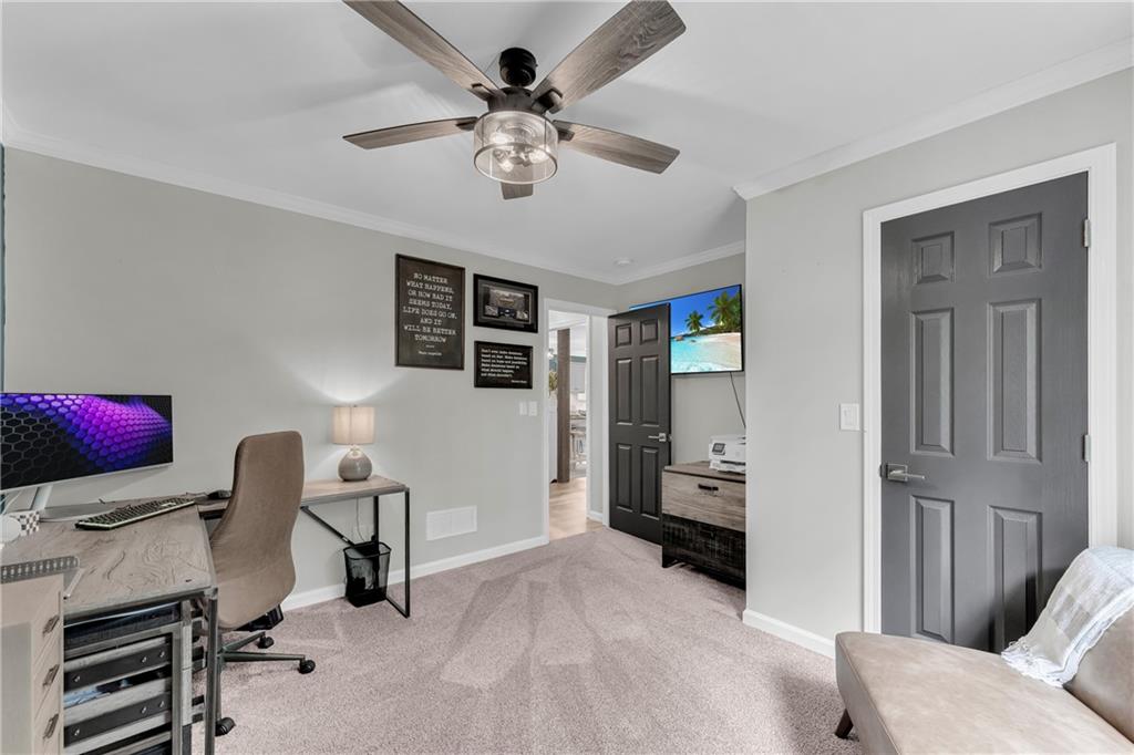 430 A Valley Road Property Photo 32