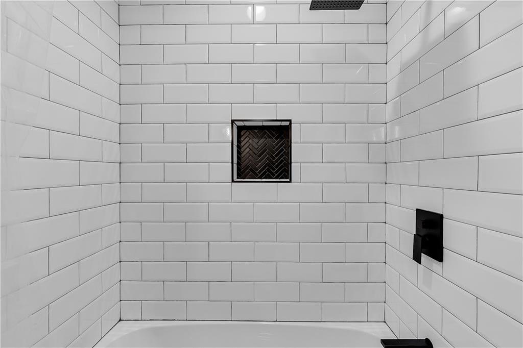 430 A Valley Road Property Photo 34