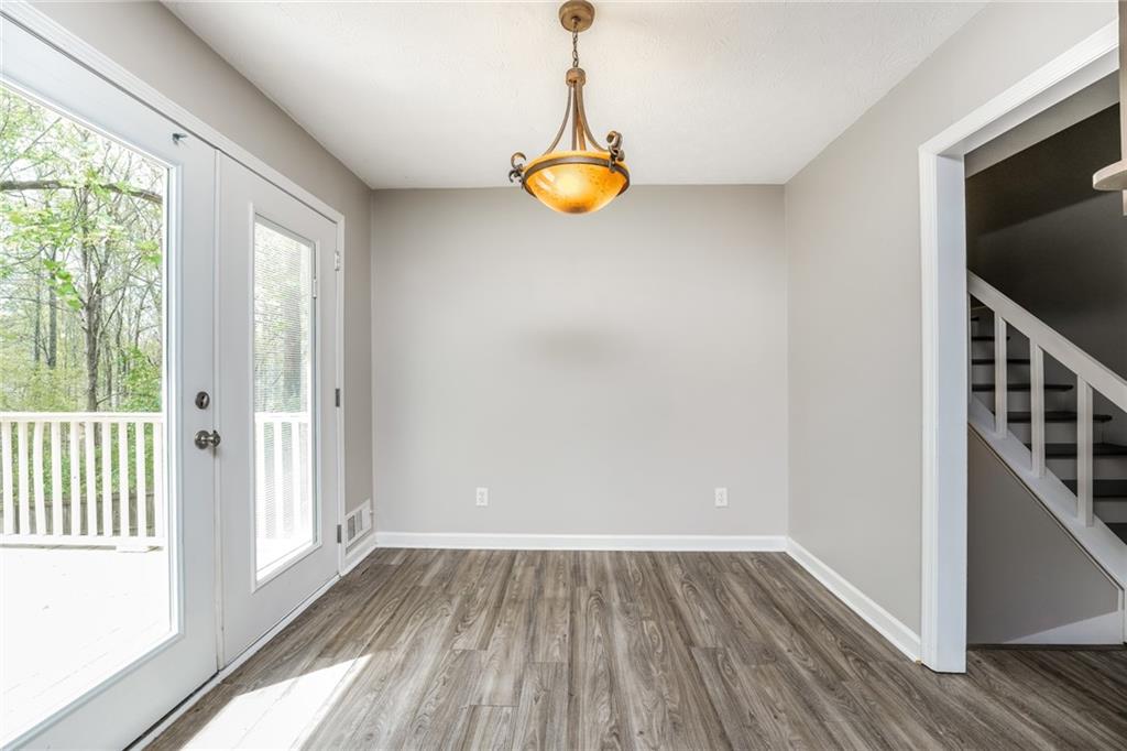 2560 Bluffton Road Property Photo 7
